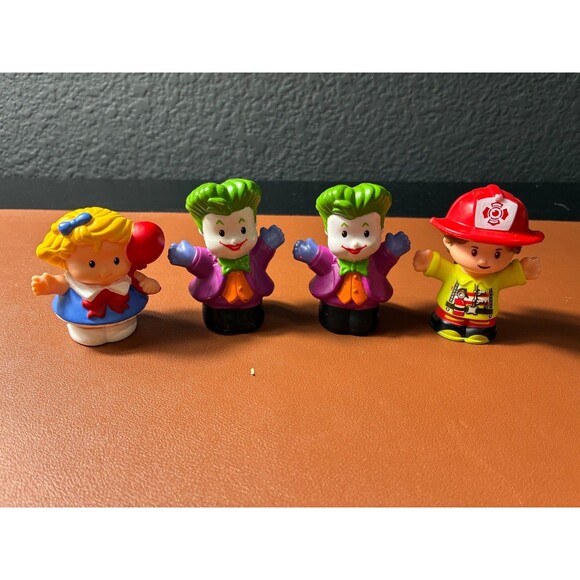 Fisher-Price Little People Lot of 4 Figures: Joker, Firefighter & Girl - Picture 1 of 4